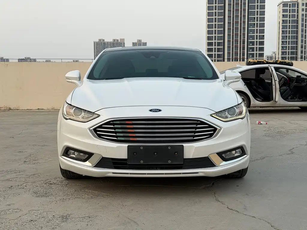 Ford Mondeo — миниатюра 2