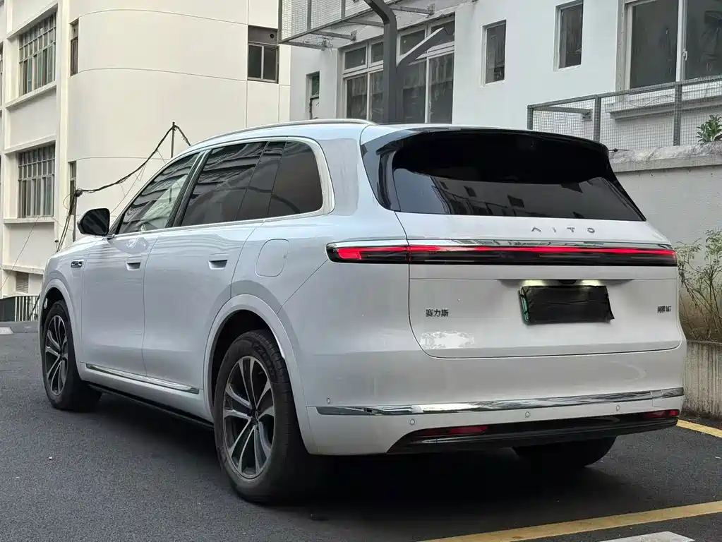 AITO AITO M7 — миниатюра 19