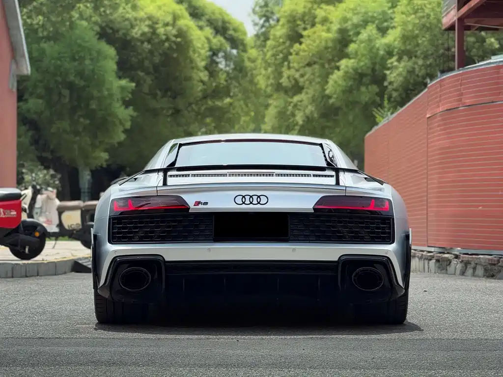 Audi R8 — миниатюра 14