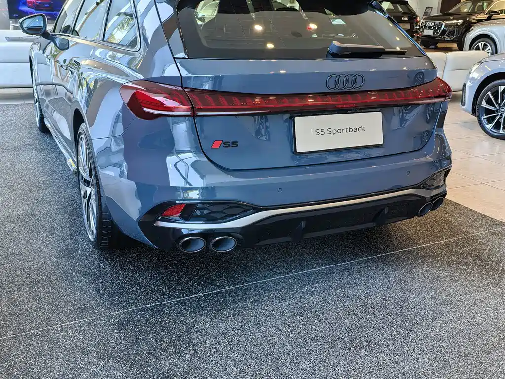 Audi S5 — миниатюра 8