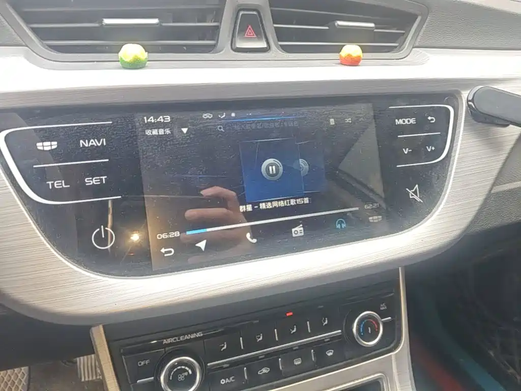 Geely Vision — миниатюра 13