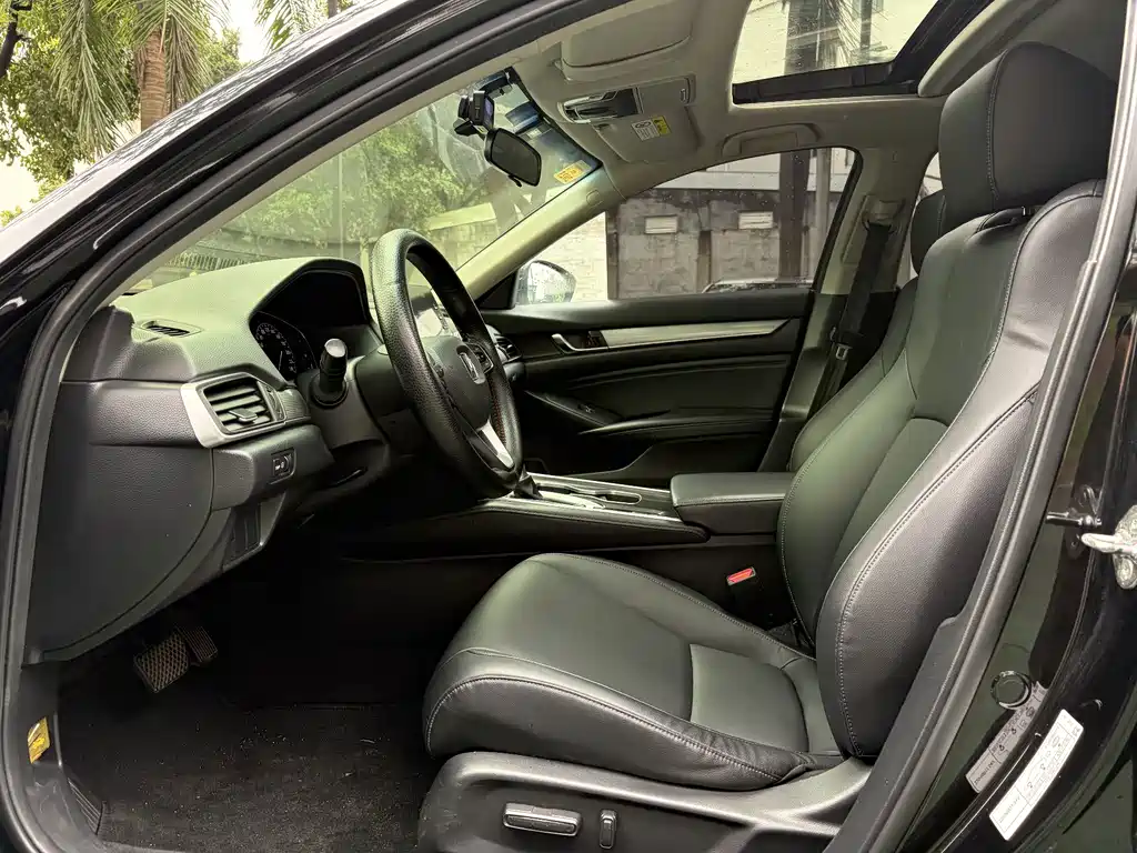 Honda Accord — миниатюра 4
