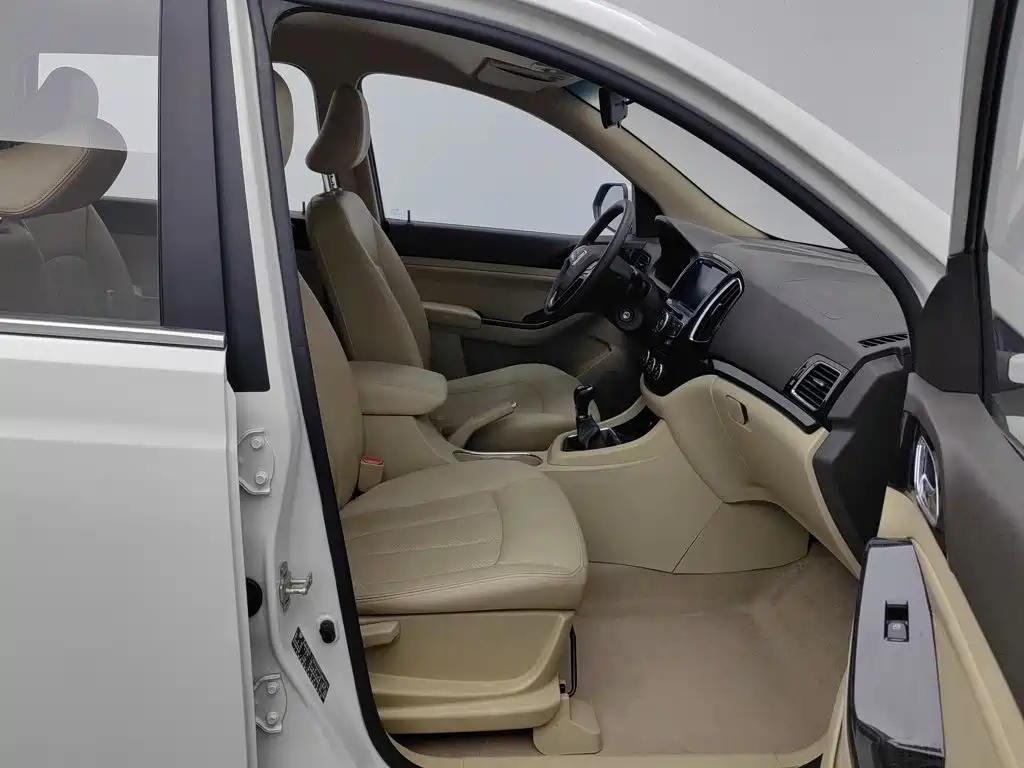 Baojun 730 — миниатюра 23