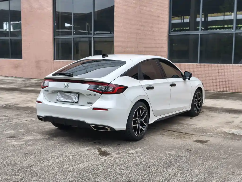 Honda Civic — миниатюра 6