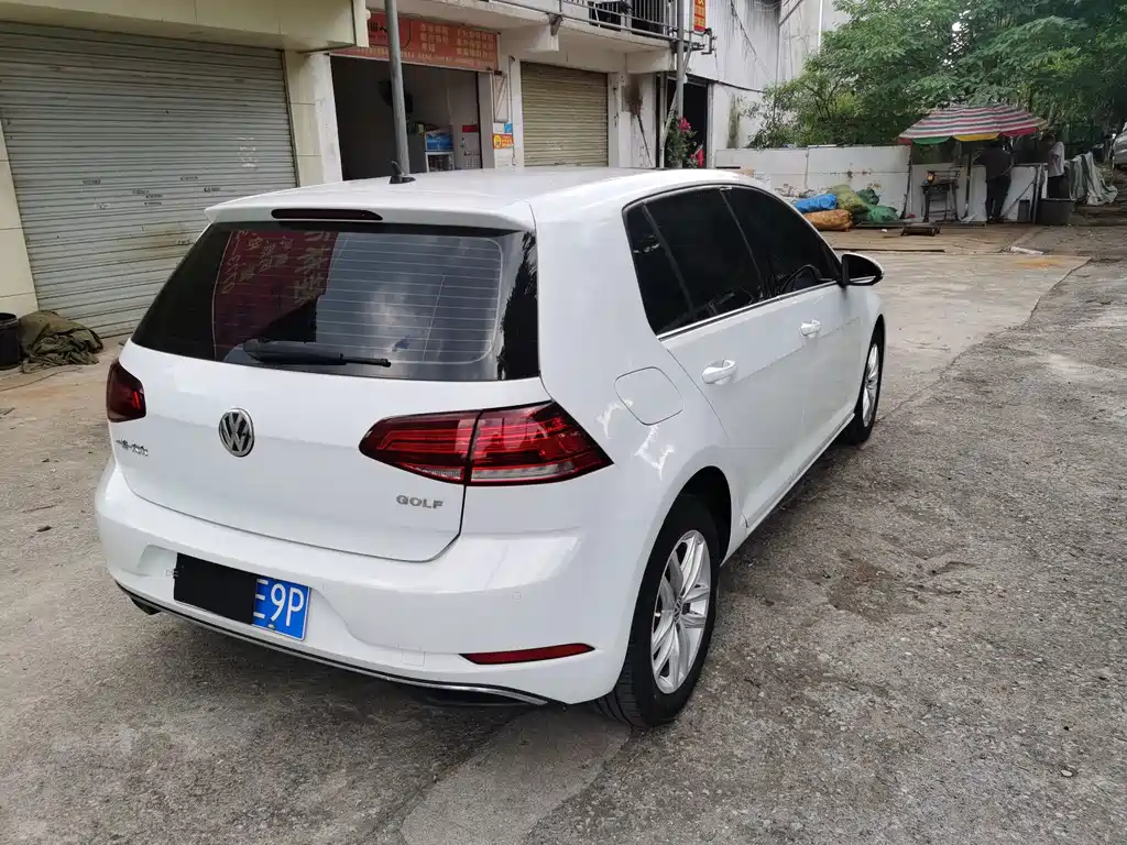 Volkswagen Golf — миниатюра 6
