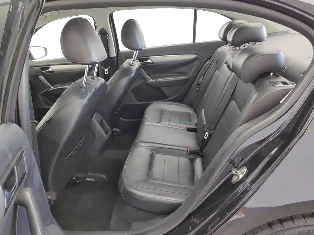 Volkswagen Lavida — миниатюра 15