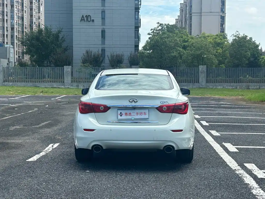 Infiniti Q50L — миниатюра 10