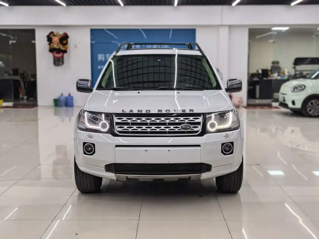 Land Rover Freelander 2 — миниатюра 8