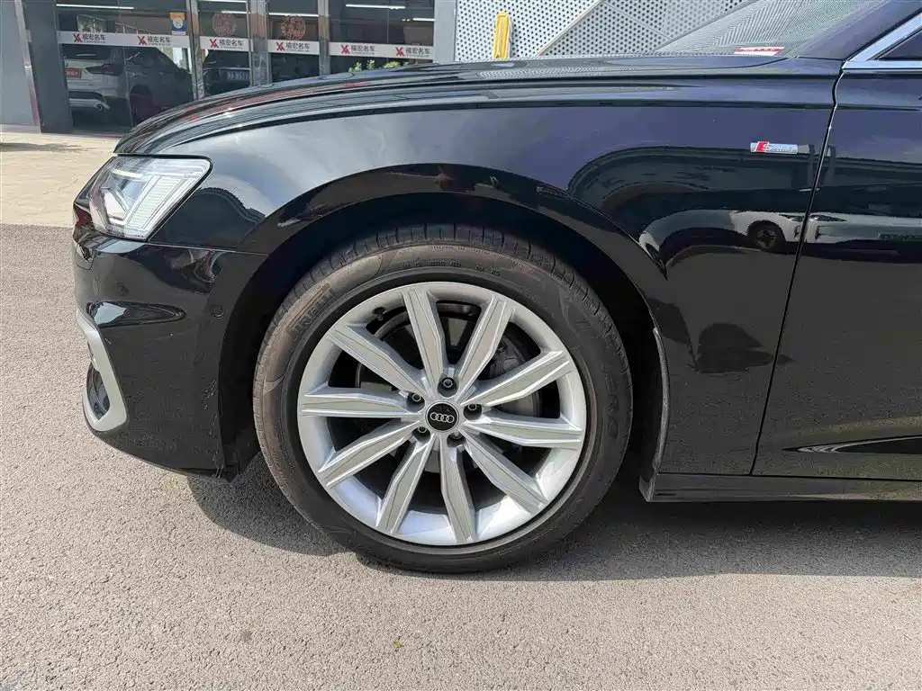 Audi A6L — миниатюра 4