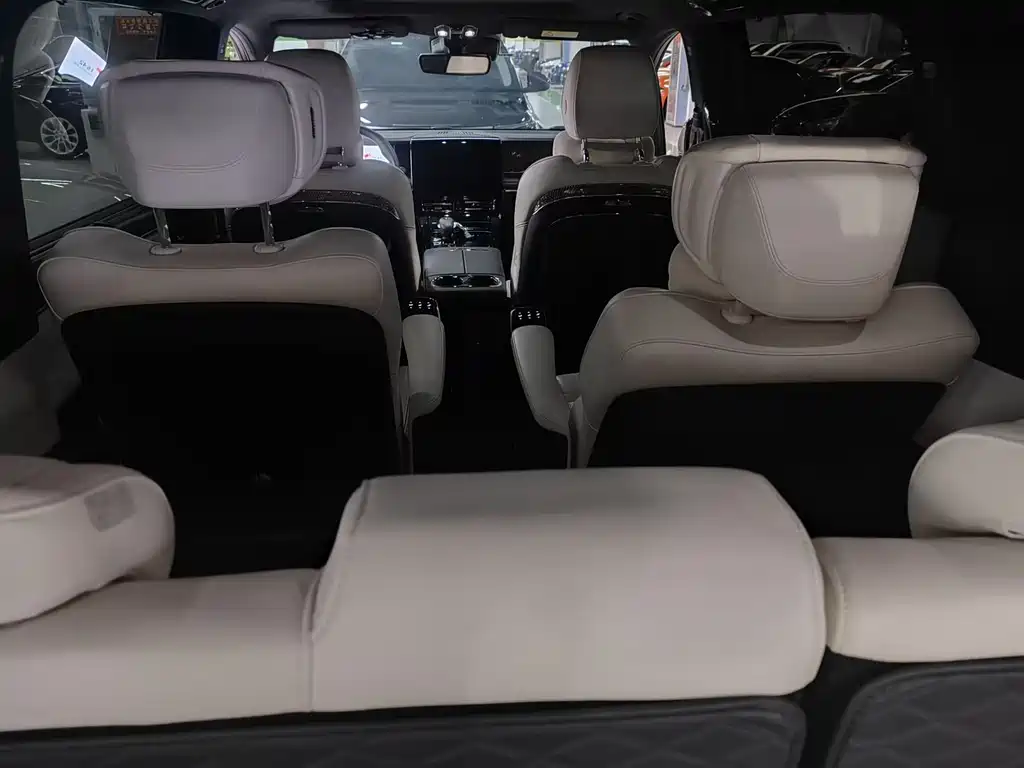 GAC Motor Trumpchi M8 — миниатюра 6