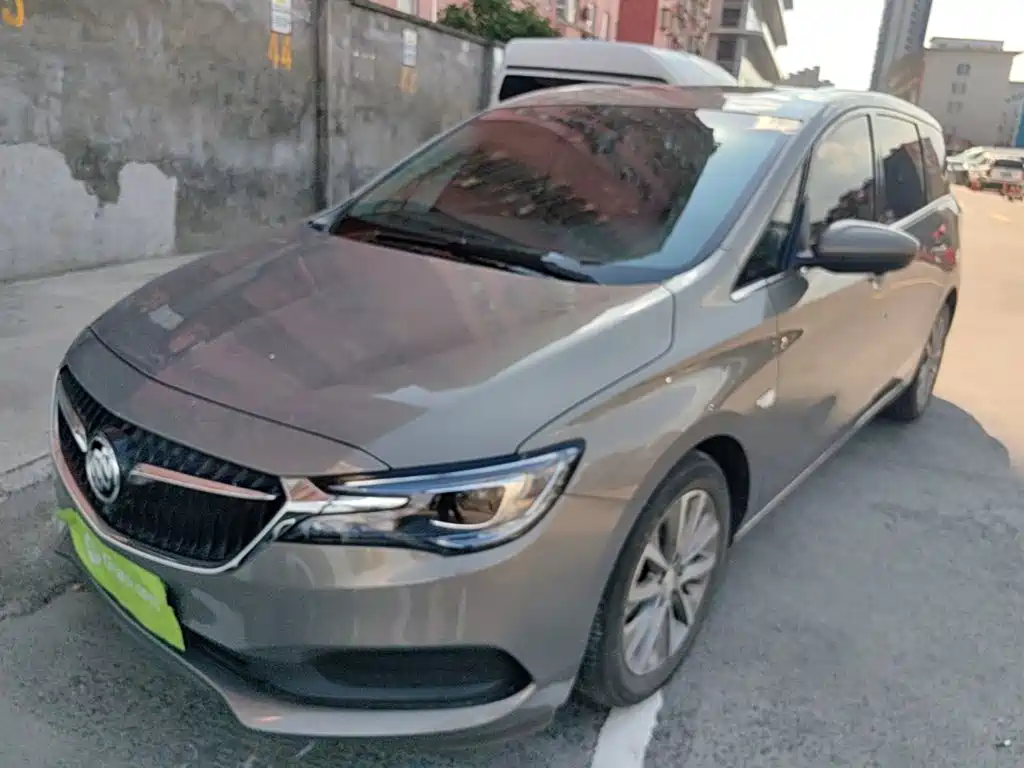 Buick GL6