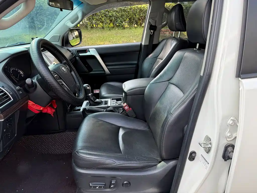 Toyota Land Cruiser Prado 2019 3.5L AT TX-L Premium