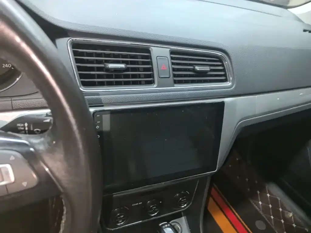 Volkswagen Gran Lavida — миниатюра 13
