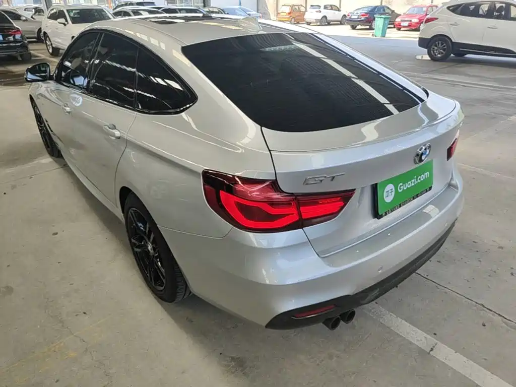 BMW 3 Series GT 3 GT 2019 320i M Sport
