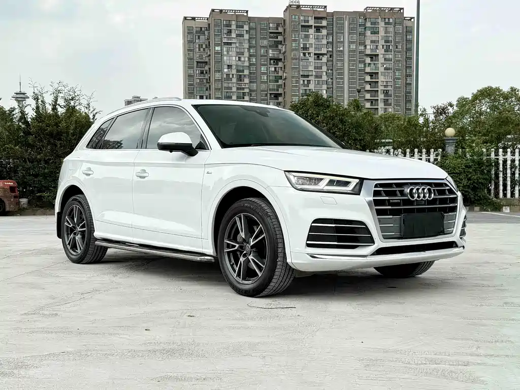Audi Q5L 2018 45 TFSI Premium Fashion V