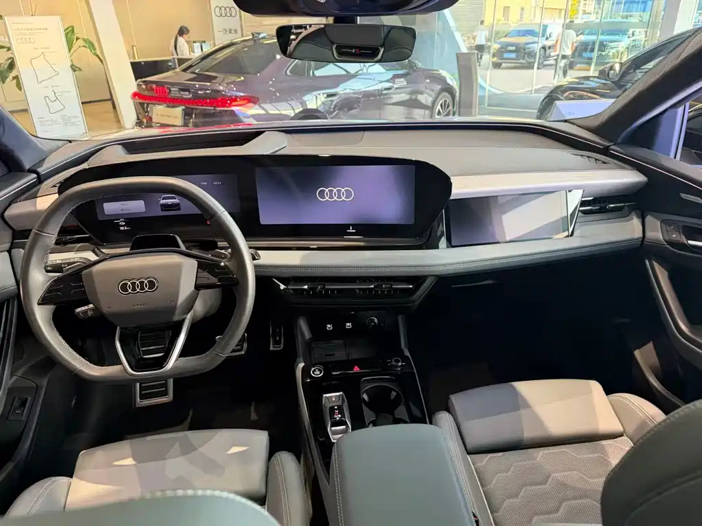 Audi Q6L e-tron — миниатюра 8