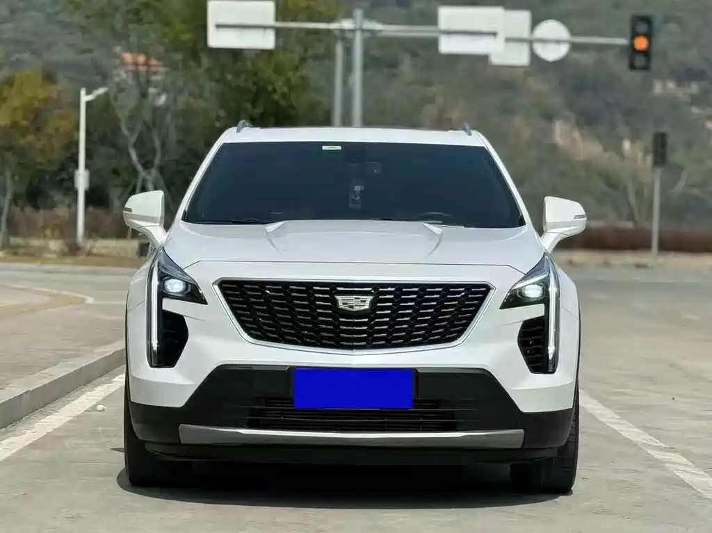 Cadillac XT4 — миниатюра 2