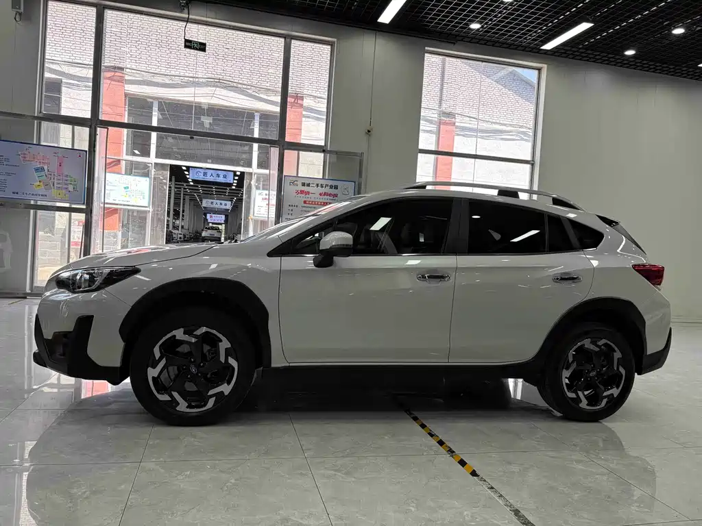 Subaru XV — миниатюра 4