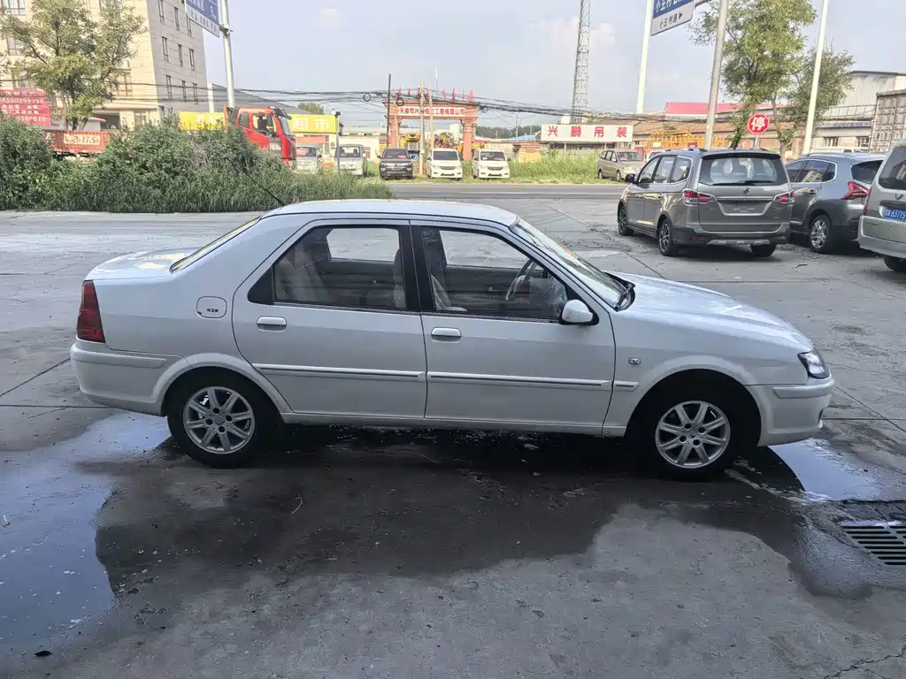 Citroen Elysee — миниатюра 7