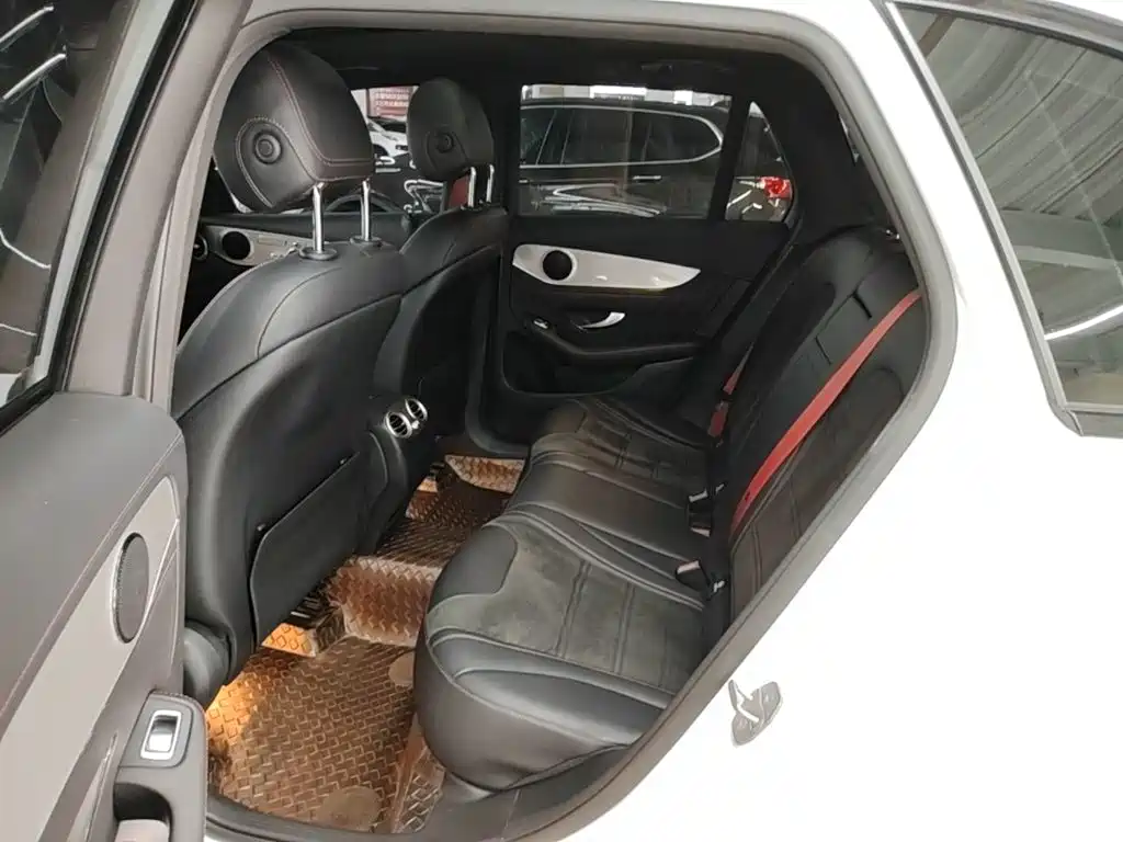 Mercedes-Benz GLC AMG — миниатюра 17