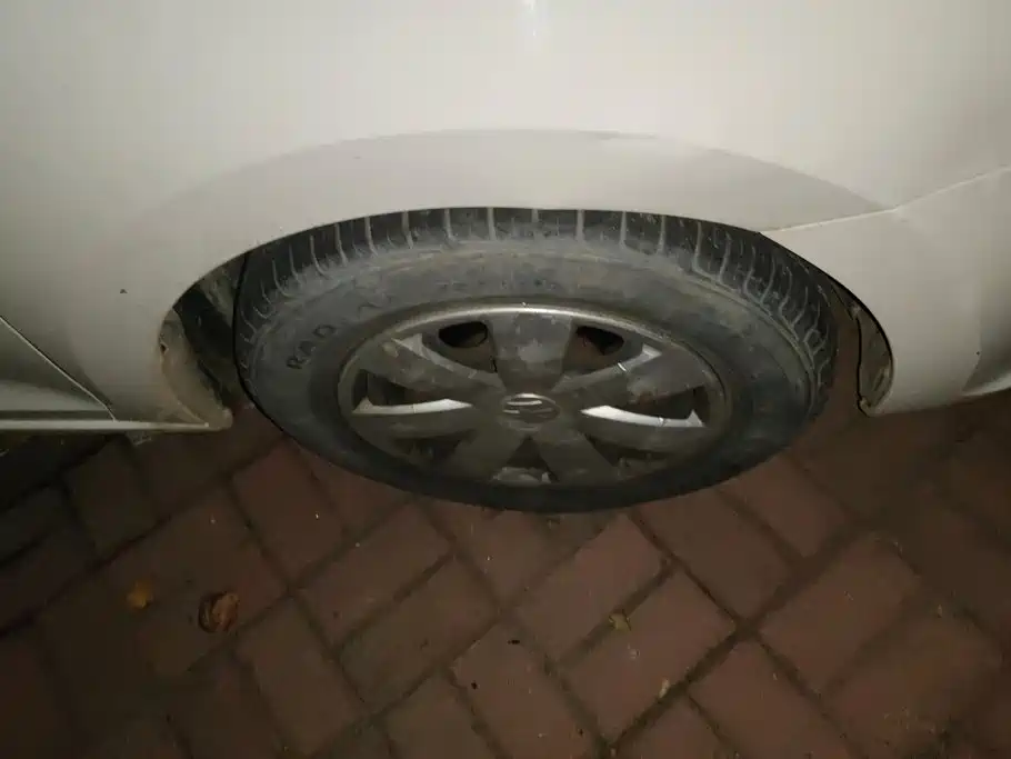 Volkswagen Santana — миниатюра 6