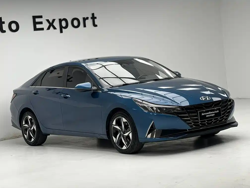 Hyundai Elantra — миниатюра 3