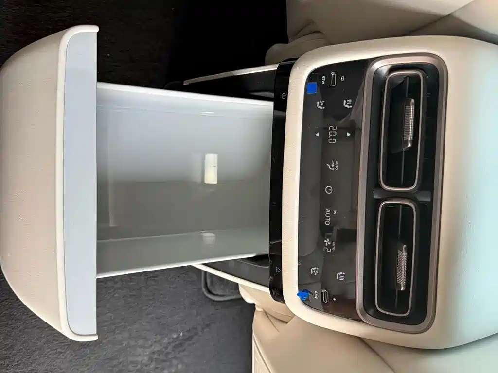 Li Auto i6 2025 Standard