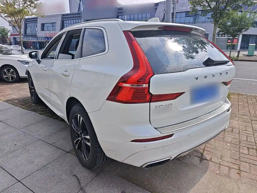 Volvo XC60 2018 T5