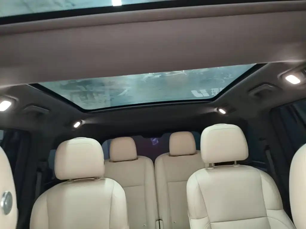 Li Auto Li L8 — миниатюра 18