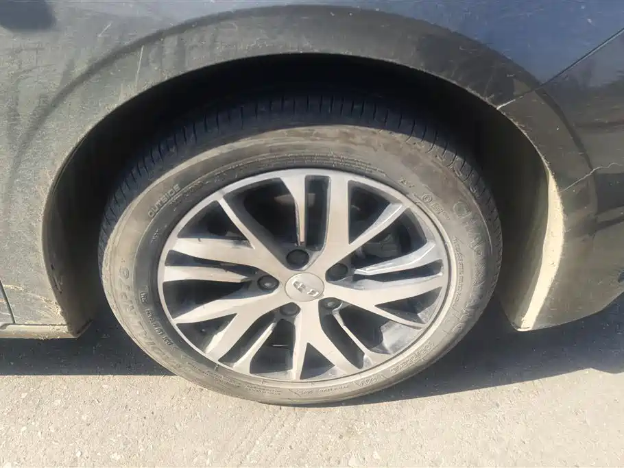 GEELY AUTOMOBILE EMGRAND