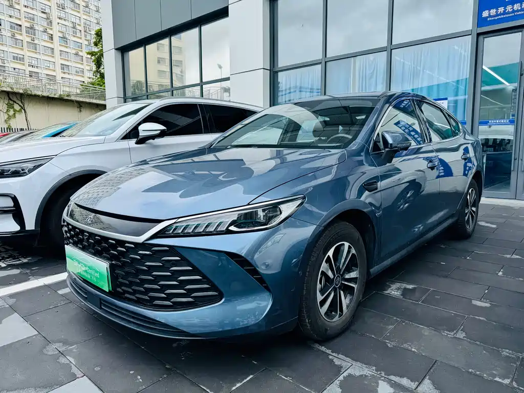 2025 BYD Qin - zdjęcie 1 z 16