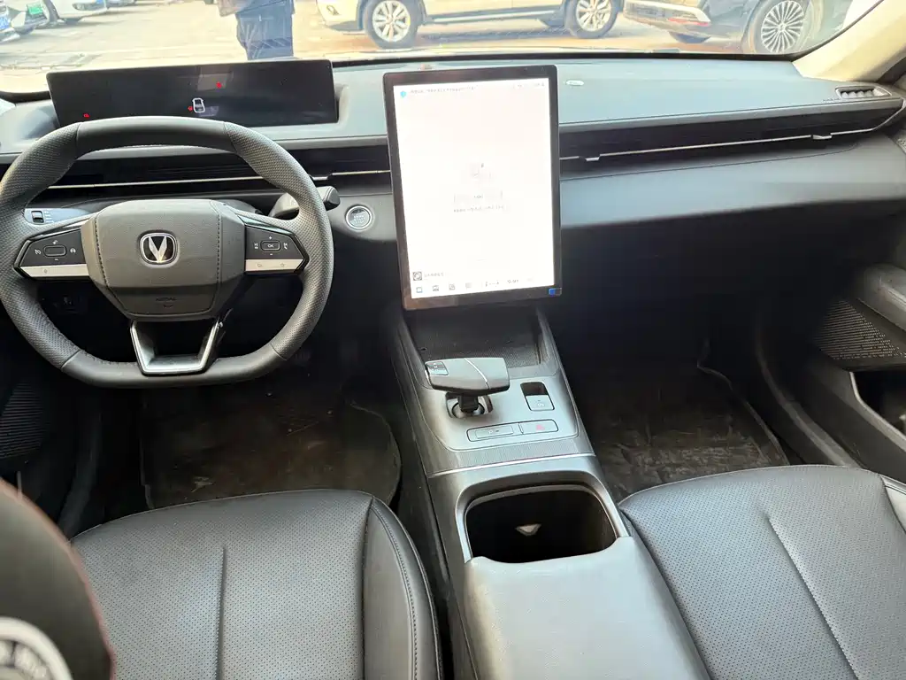 Changan Eado 2025 1.5T 500Bar Luxury