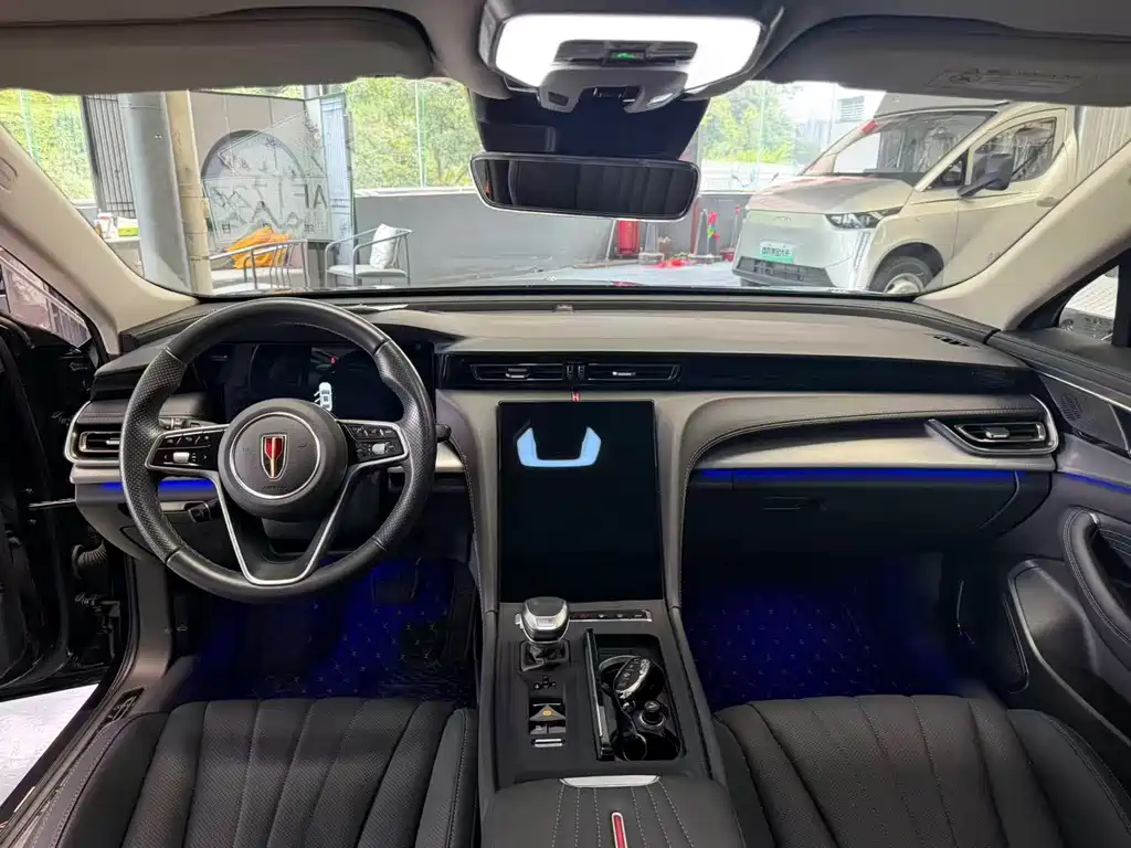 Hongqi Hongqi H5 — миниатюра 8