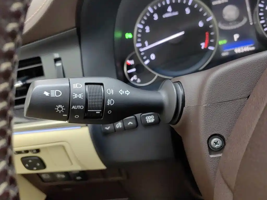 Lexus ES — миниатюра 21