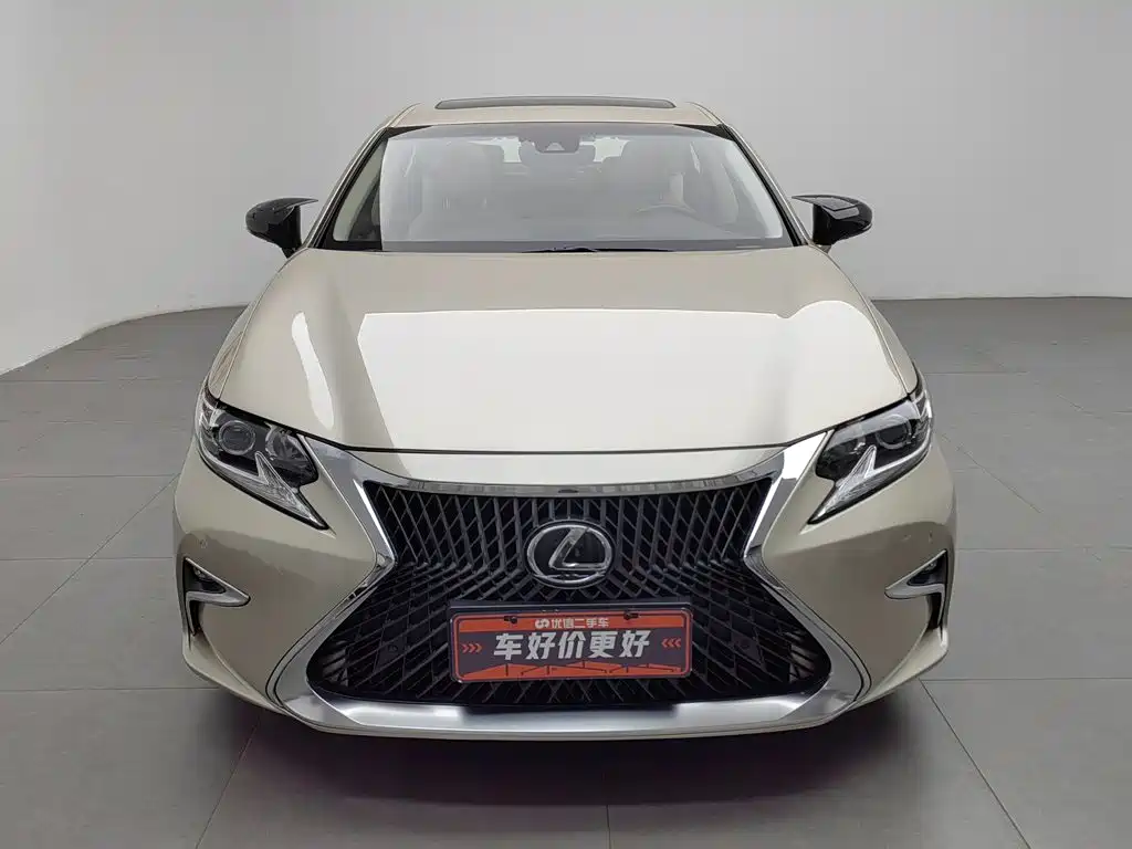 Lexus ES — миниатюра 3