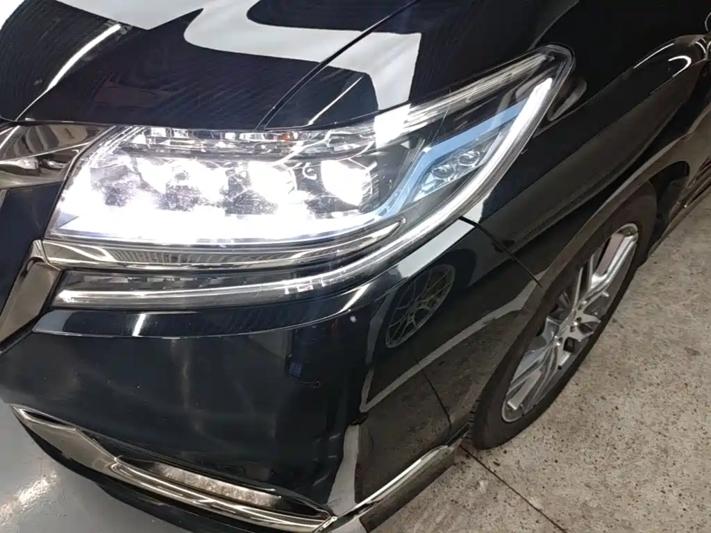 Honda Elysion — миниатюра 24