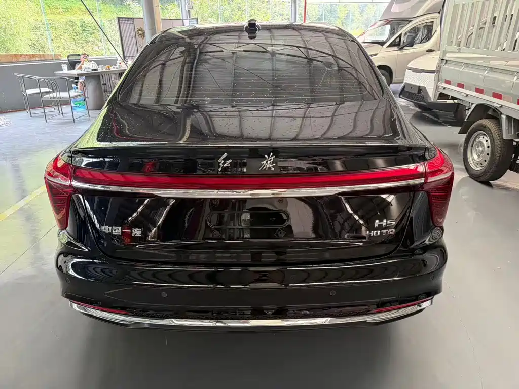 Hongqi Hongqi H5 — миниатюра 13