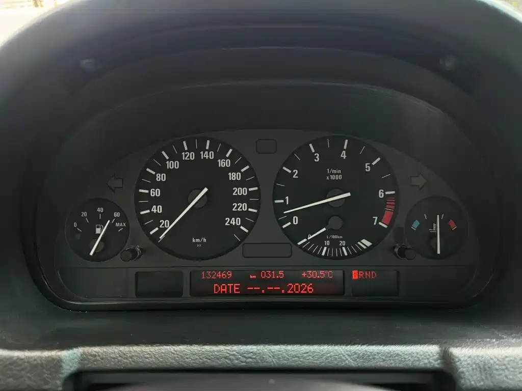 BMW X5 (Import) — миниатюра 17