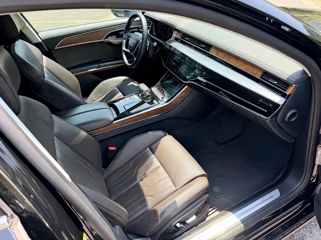 Audi A8 — фотографии объявления, Фото 22