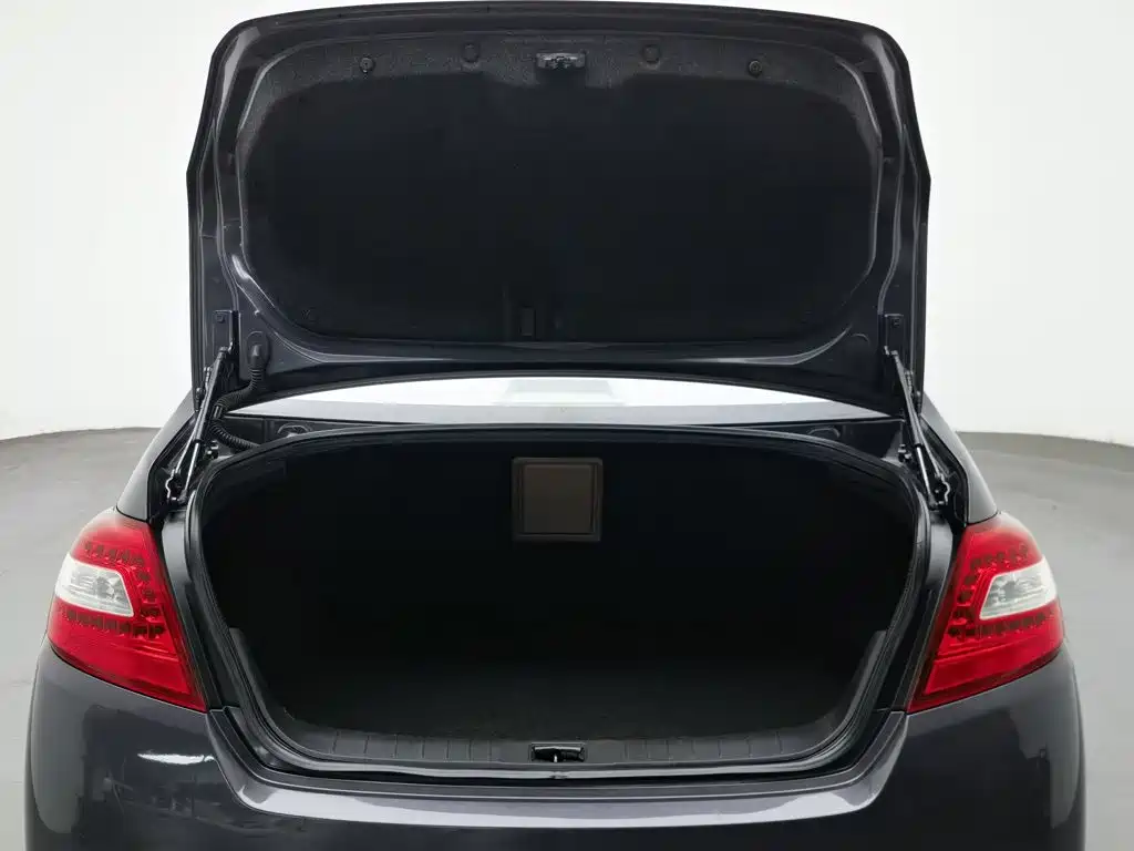 Nissan Teana — миниатюра 16
