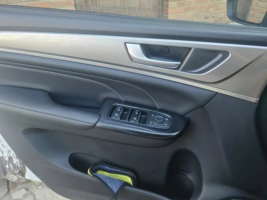 Haval M6 — миниатюра 7