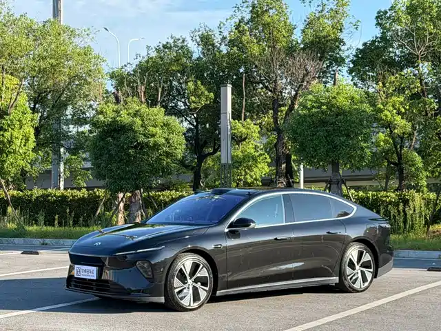 2025 Nio ET7
