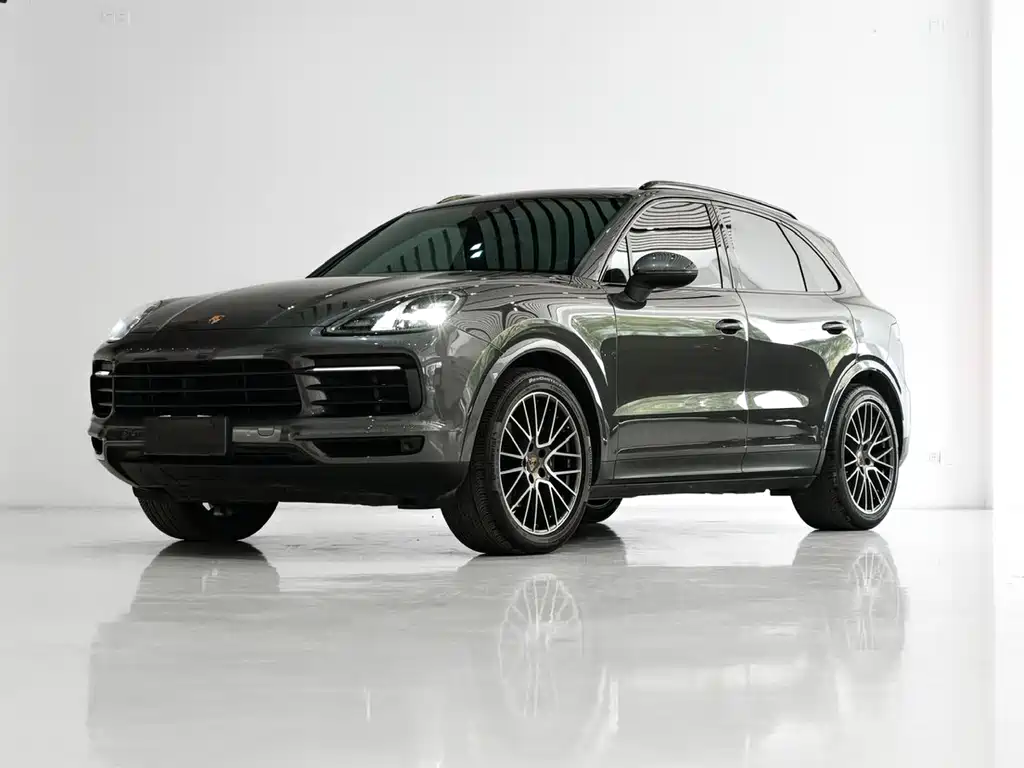 Porsche Cayenne 2022