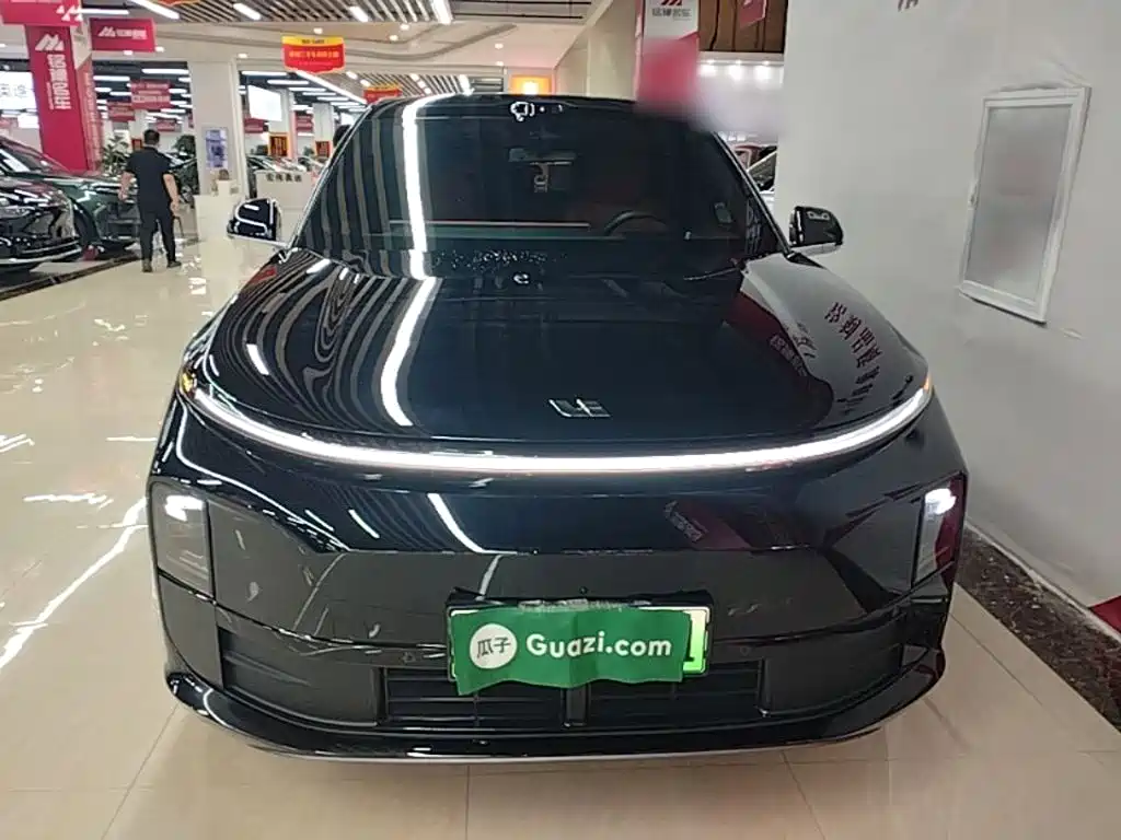 Li Auto L6 2025 Pro