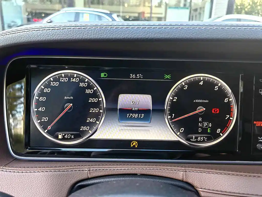 Mercedes-Benz S-Class — миниатюра 7