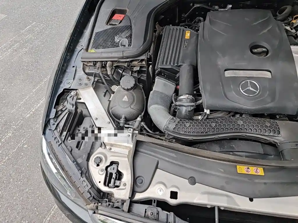 Mercedes-Benz E-Class — миниатюра 23