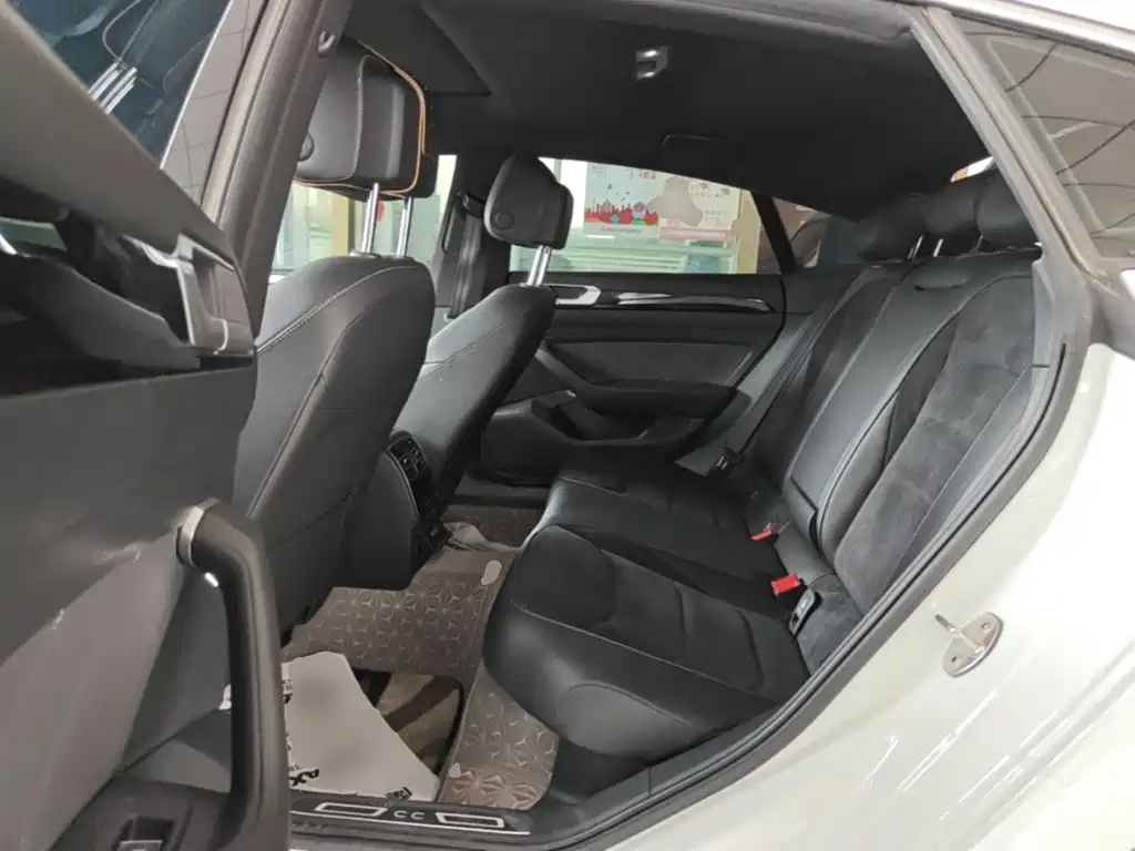 Volkswagen CC — миниатюра 17