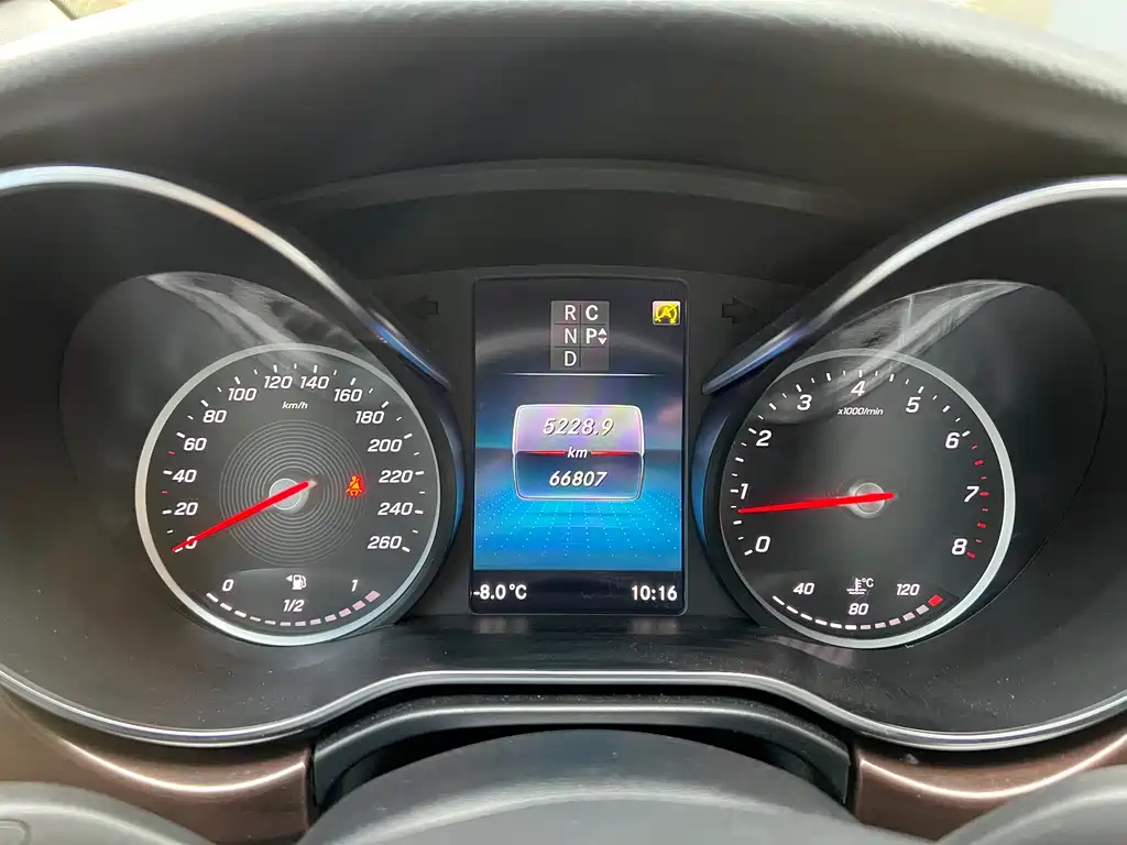 MERCEDES-BENZ V CLASS