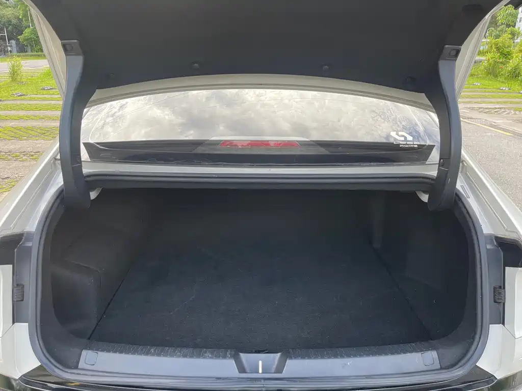 Wuling Xingguang — миниатюра 9