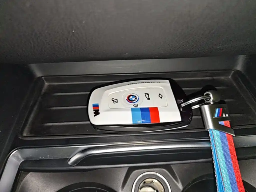 BMW 2 Series (Import) — миниатюра 9